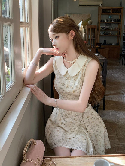 Apricot Floral Dress with Lace Trim - Qchiwawameme