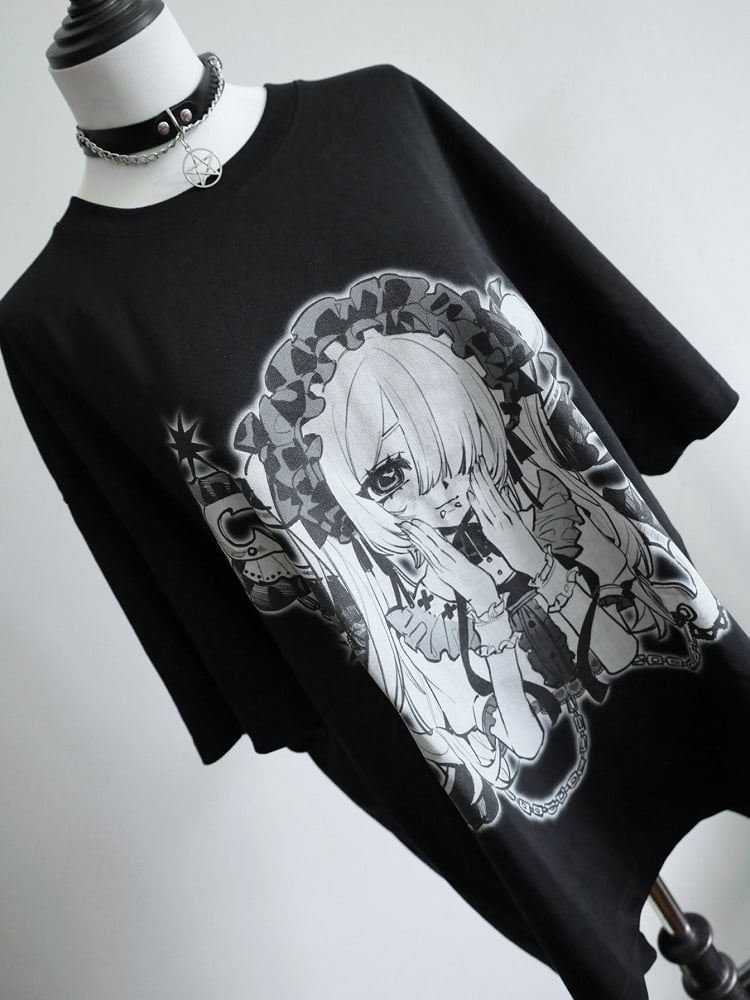 ネックブラックホワイト ケイジライ ラウンドプリント 漫画ガール Tシャツ
