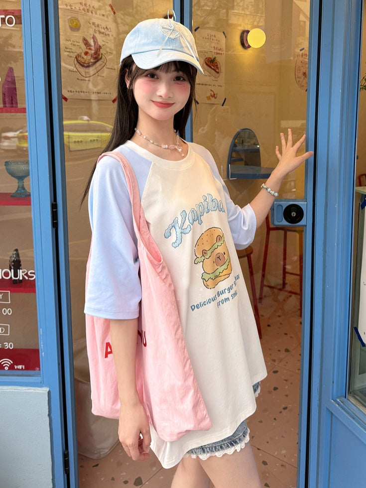Blue Colorblock Design Capybara Burger Print T-Shirt Long/Short Version