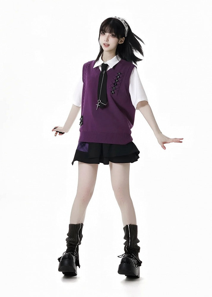 White Criss-Cross Strap Cross Short Sleeves Shirt with Charm Free Tie