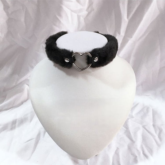 Accent with Plush Choker Colors 3 Heart-shaped