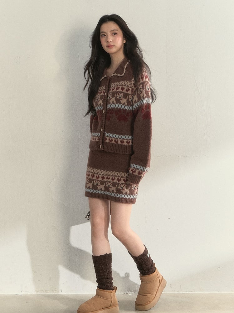 Kawaii Sweater Style Knit Pattern with Retro Dog