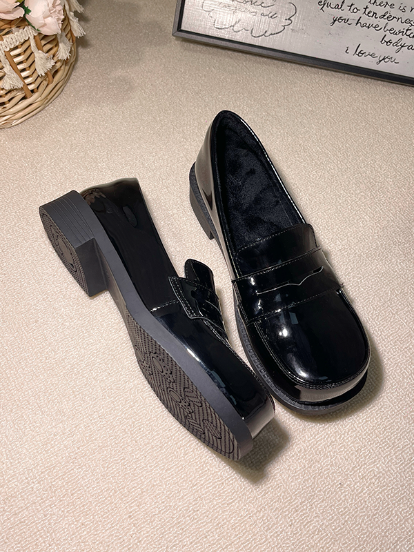 Low-heel/Mid-heel Black Preppy Style Loafers with Fleece Lining & Slip-in Fit Design