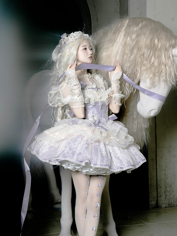 Perlen Lila und Korsett Top mit Stäbchen und Schleifen Zwei Details