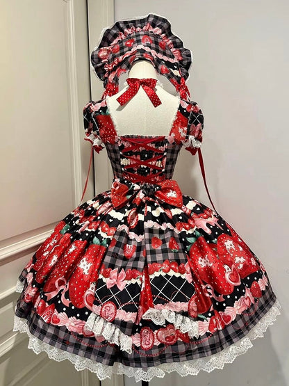 XXL-Büstenschürze mit Karomuster für 96–111 cm, Muster: Schwarz, Erdbeere, süßes Kleid, Ausverkaufsgröße, Sommer und Lolita