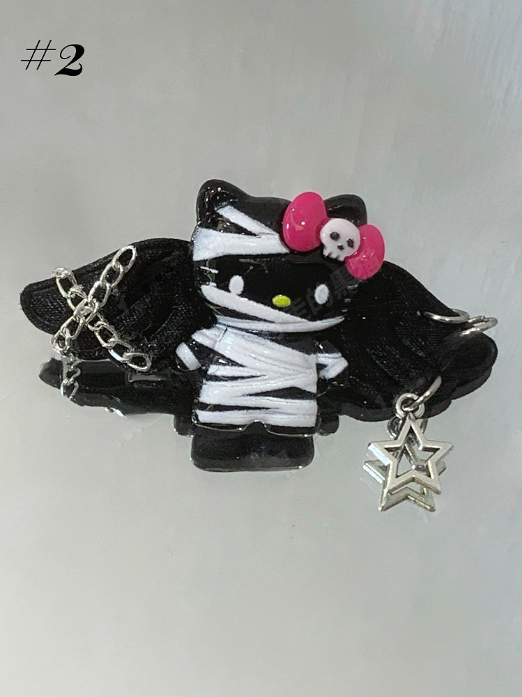 Black/White Guro Kawaii Mummy Kitty Hairclips
