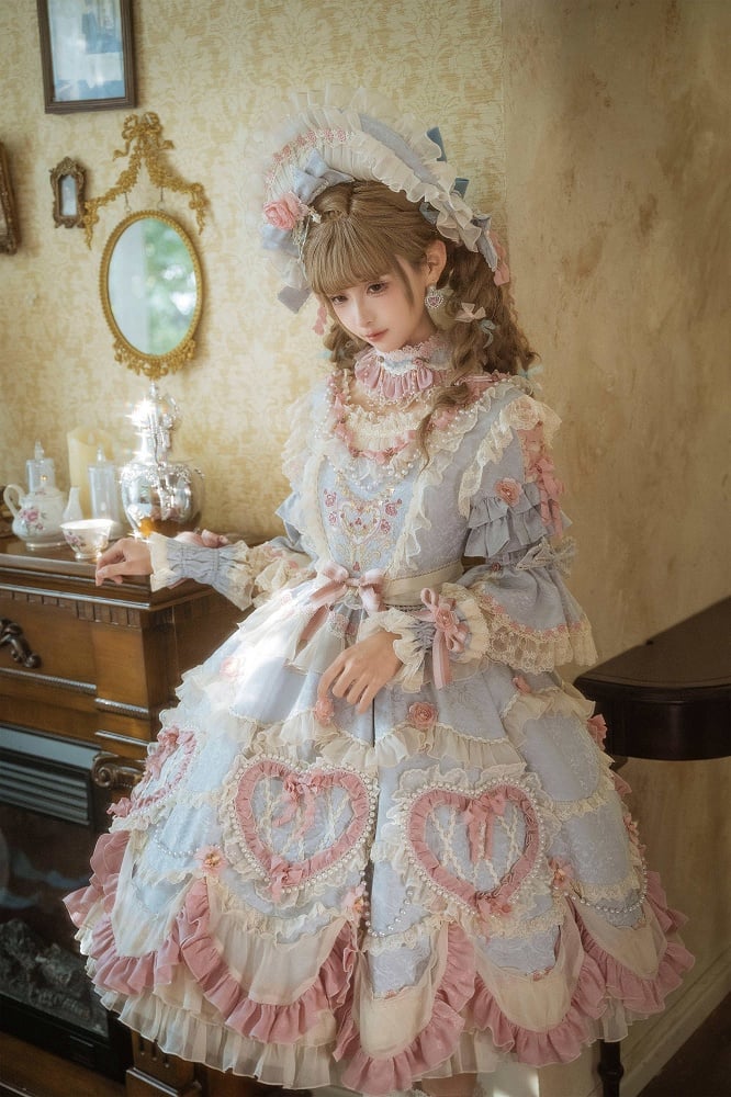 Wunderschönes Hanayome Lolita-Kleid mit Rosettenstickerei und Perlenkettendetails, Hellgrau