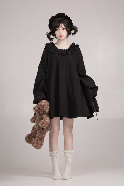 Apron Dress + Lolita Doll Gothic