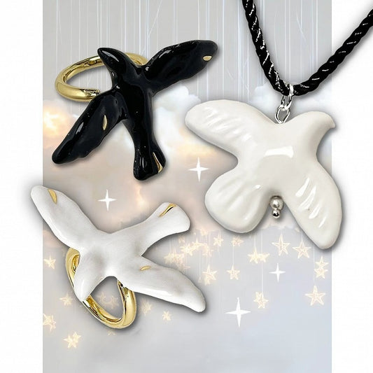 Dove Black/White Y2K Ring/Necklace