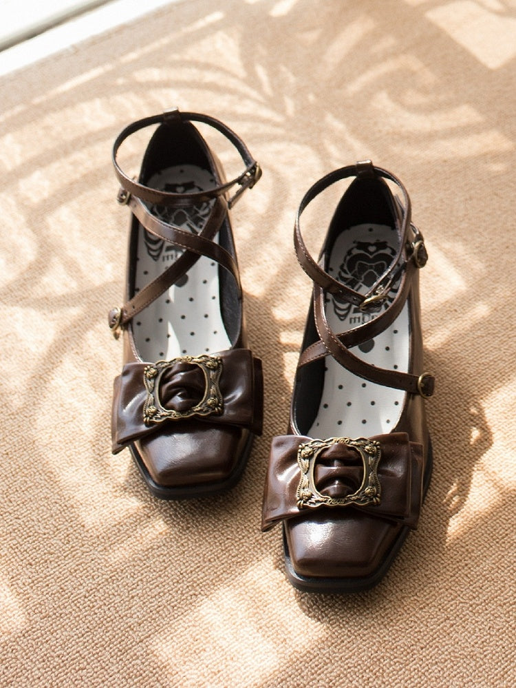 Zehenbild Heels Mitte Crisscross bei Square Frame - Riemen Design Schleife Schnalle Elegantes Top Braun Lolita