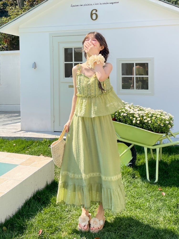 モリケイ グリーン ニット フローラルアクセント キャミソールトップ