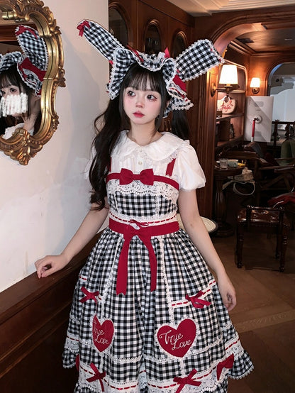 ベージュのパフホワイトシャツ半袖 /