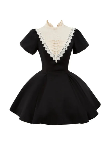 Schwarz-beiges Gothic-Nonnen-Lolita-Kleid mit Rüschenkragen, kurze Version