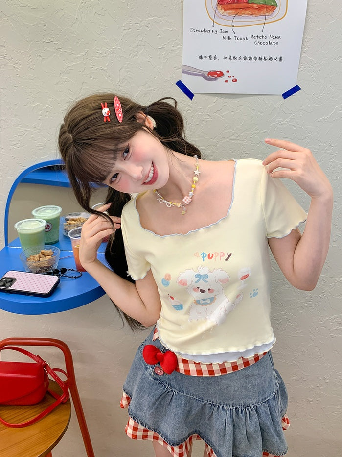 T-Shirt Saum Quadratischer Ausschnitt Apricot Welpendruck Salat