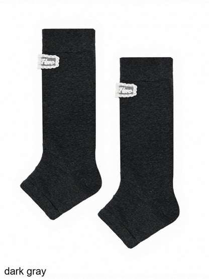 Ribbed Calf Socks with Letter Pattern - ModaSwings