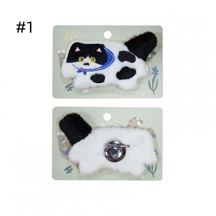 Süße Plüschbrosche in Katzenform