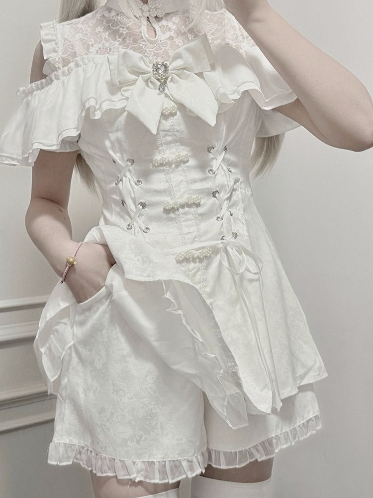 スタイルイリュージョン ボウタイ ミニドレスセット - ケイ チャイナドレス ホワイト + ショーツ ジライネックライン + ベルスリーブ
