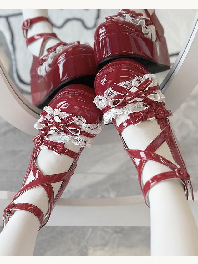Rote Lolita Mary Janes mit runder Plateausohle -
