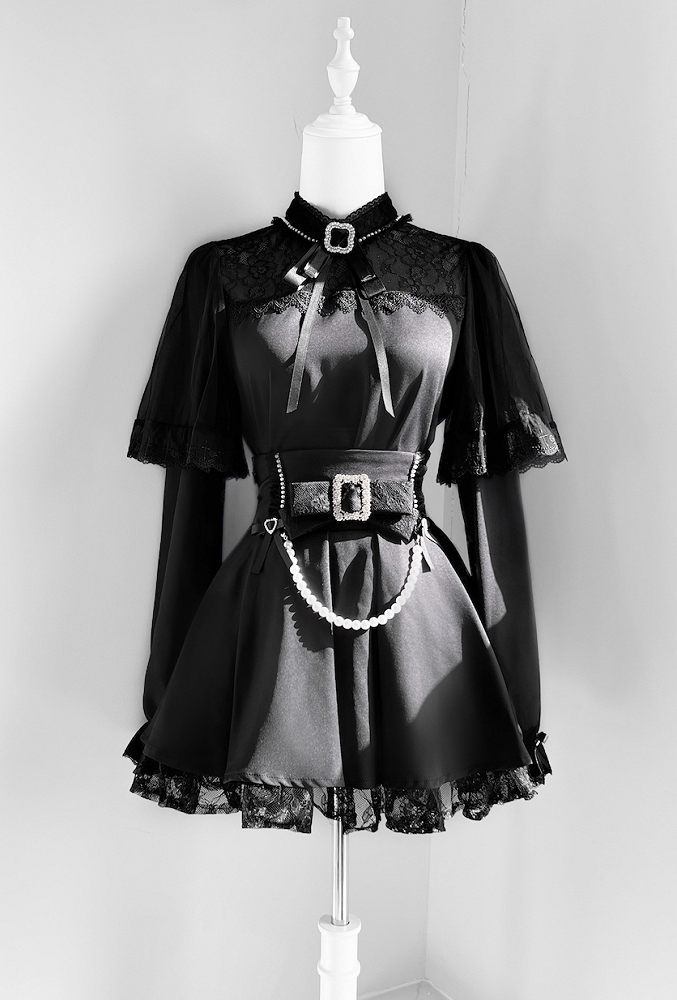 Top: Jirai Darkly Elegant Flowing Neckline Sleeves Cape Illusion Kei Black
