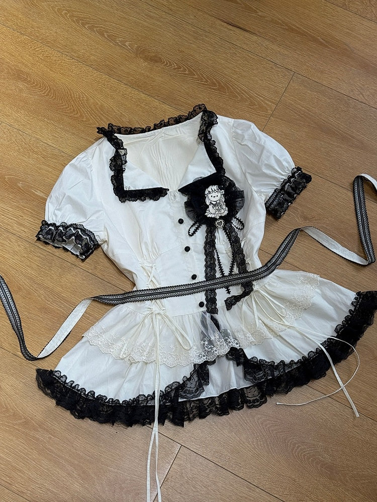 Lolita with Black Sleeves White Trims Elegant Lace Puff Blouse