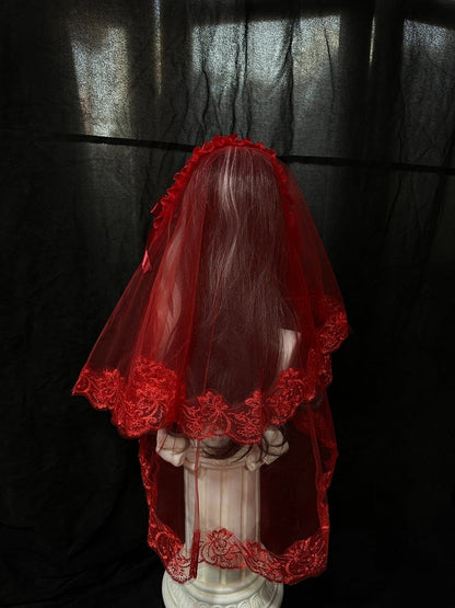 Gothic Hairband Veil with Lace Details - Custom Made Earrings