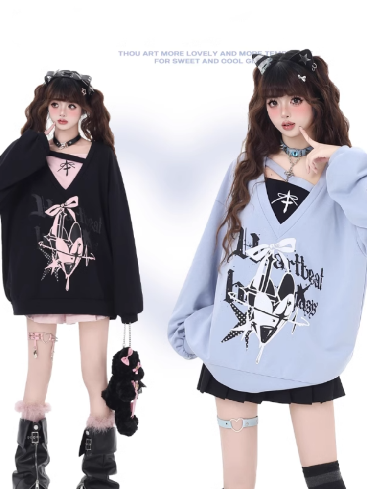スウェットシャツ Vネック ハート＆リボンプリント ルーズ ツーピース ビタースウィート ブラック/ブルー フェイク