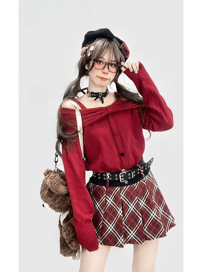 ワインレッドのオフショルダーネックラインニットセーター