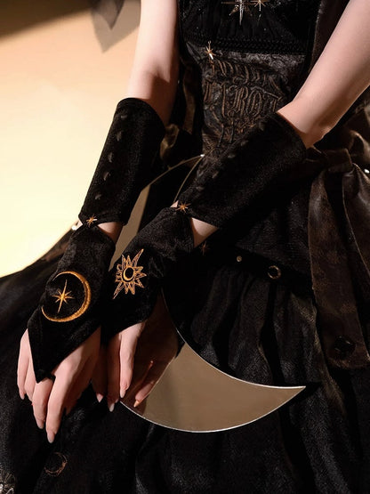Black Embrodery Gloves Fingerless with Velvet