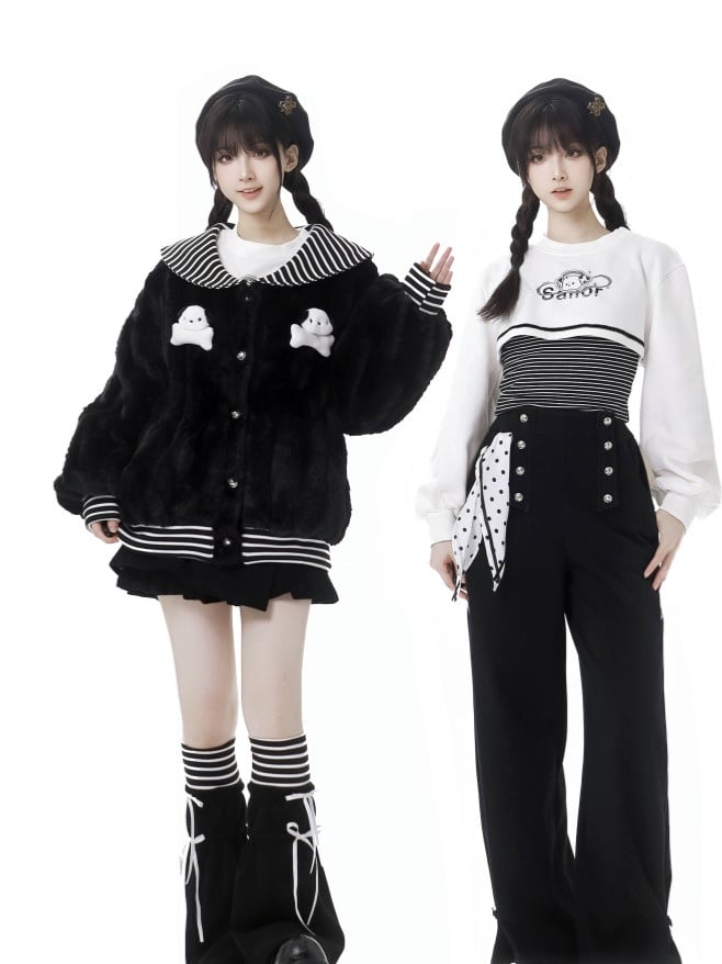 Schwarz gestreifter Plüschmantel mit Matrosenkragen