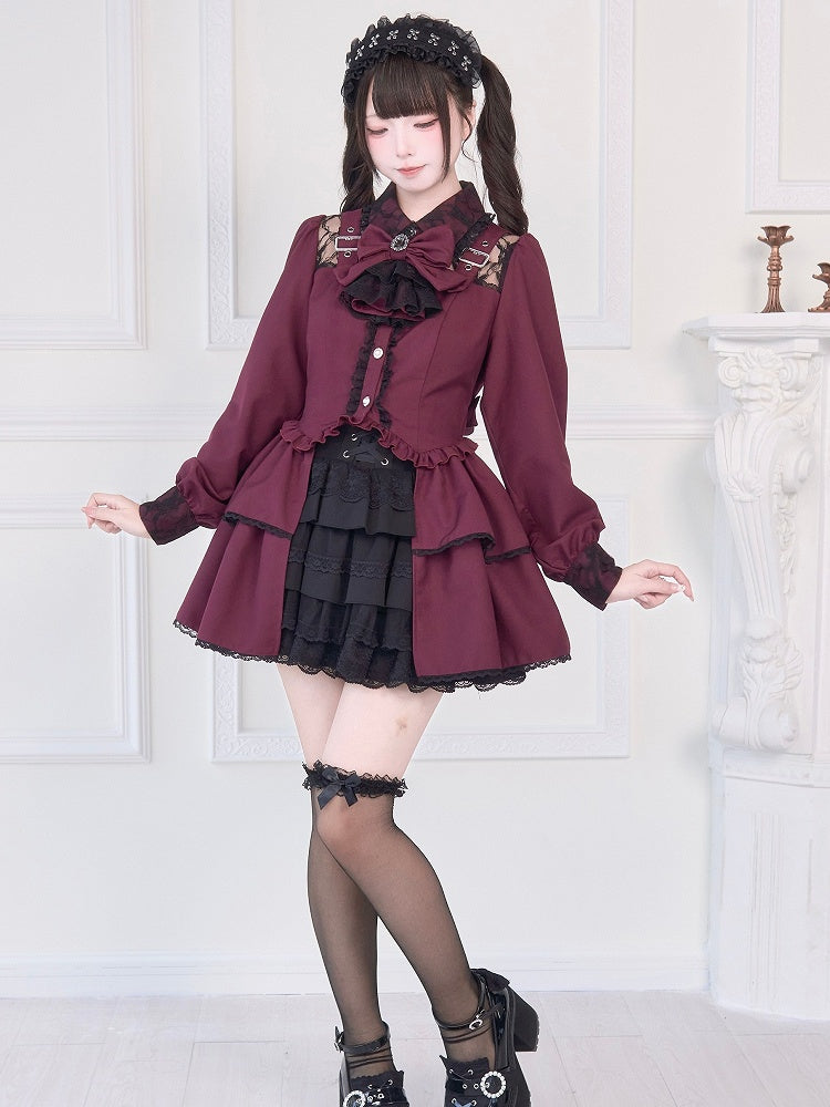 Kei-Bluse mit weinrotem Jirai-Illusionsausschnitt