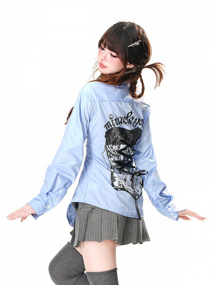 レースアップディテールのクロスチェーンプリントシャツ（ホワイト/ブルー）