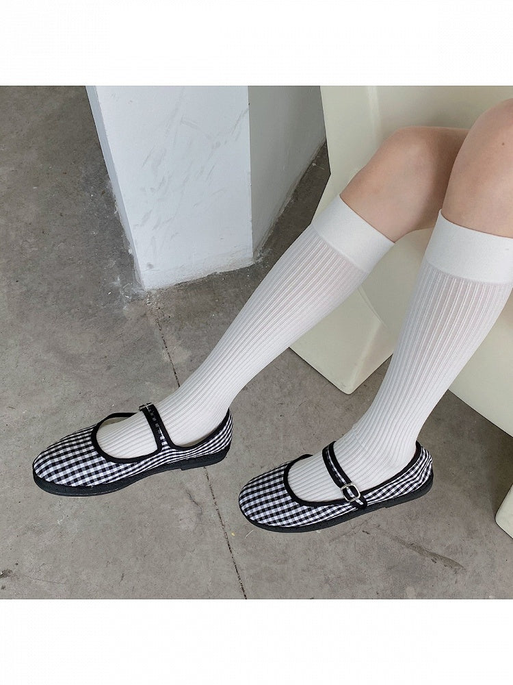 Mid-Calf Vertical Stripe Colors Cotton 8 Socks