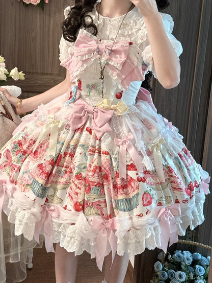 Erdbeerkuchenkleid Süße Printmode mit Schleife Hase Weiße Akzente Lolita und