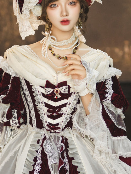 / White Black Necklace Beaded