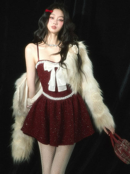 Weihnachtsrotes Tweed-Unterkleid mit Schleife und Perlendetails