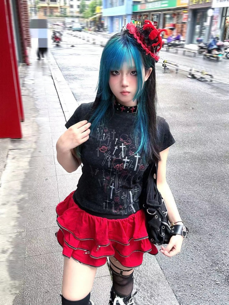 ブラックホワイトスケルトンとクロストップ