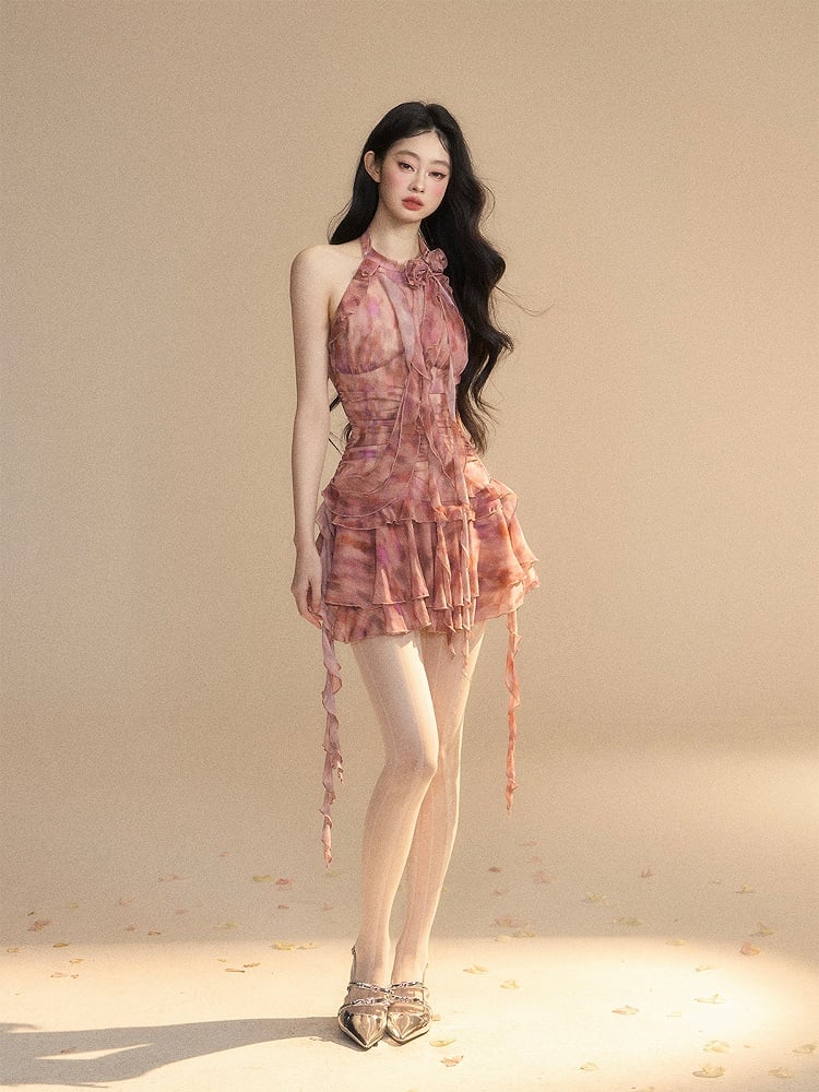 Brick Red Halter Neck Ruffled Hem Tiered Skirt Dress Glamorous