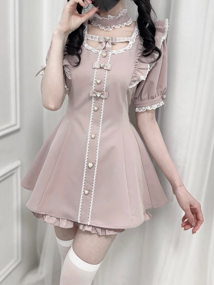 Set Jirai + Pink – Minikleid mit Flatterärmeln und Schleife am Rücken zum Binden + Shorts Kei Dusty Choker