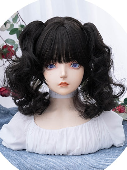 ブラックティーショートボブカット合成ウィッグ、ダブルポニーテールクロークリップ付き