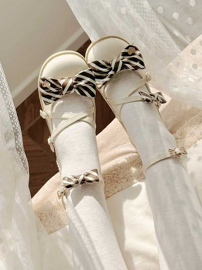 ロリータ クリスクロス ボウ ベージュブラウン バックル ストライプ シューズ デザイン トップス パターン ハート