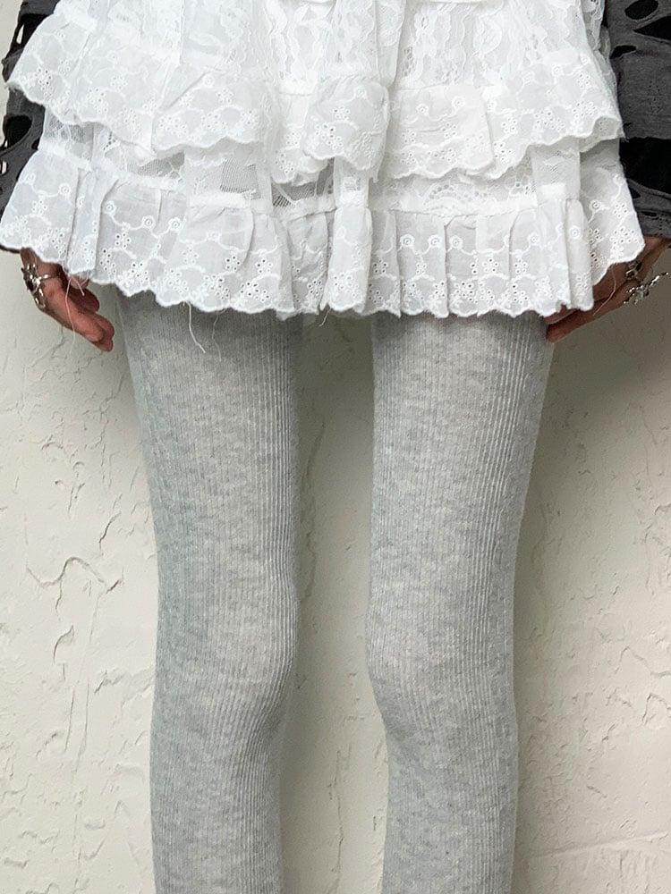 ライトグレーのY2Kタイツ