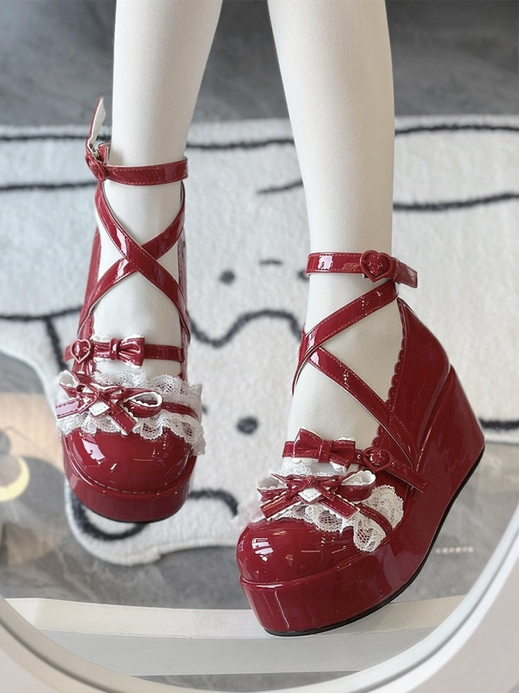 Rote Lolita Mary Janes mit runder Plateausohle -