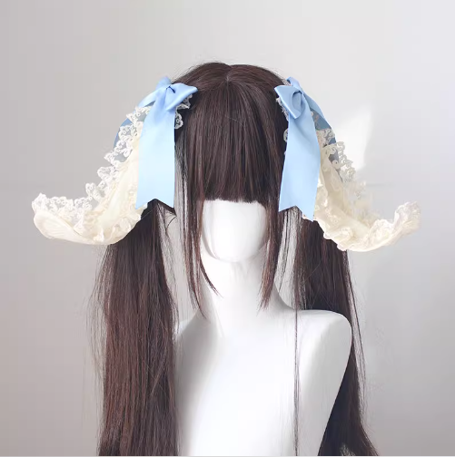 Haarspangen mit Schleifendetails und Spitzenbesatz und Hasenohren