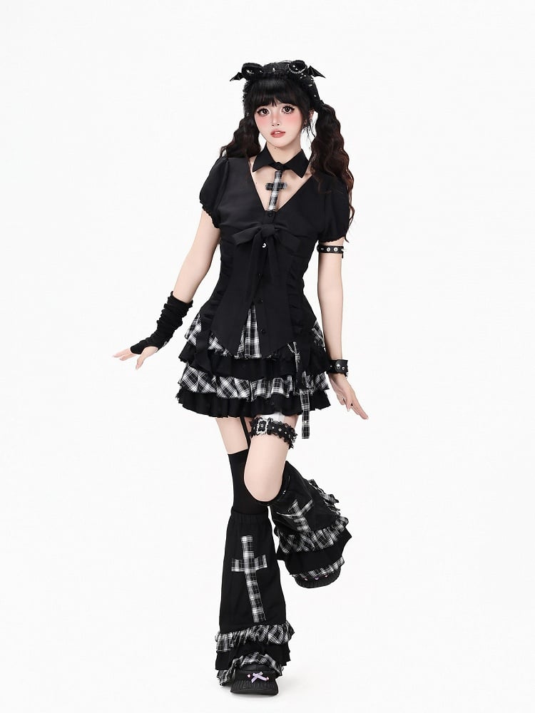 Dark Kawaii Black & White Plaid Tiered Skirt with Star Patch & Chain Detail - CRAZY GIRL