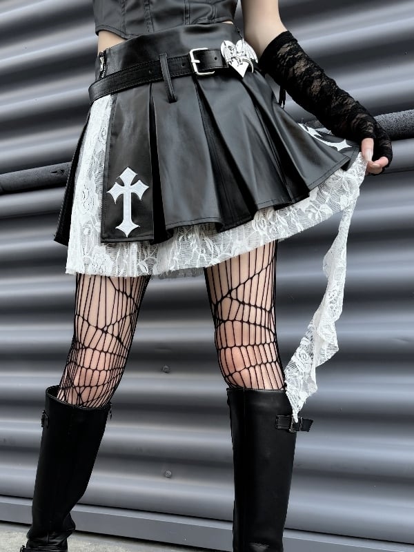 Punkrock Schwarzer PU-Patchwork-Faltenrock mit Kreuzapplikationen