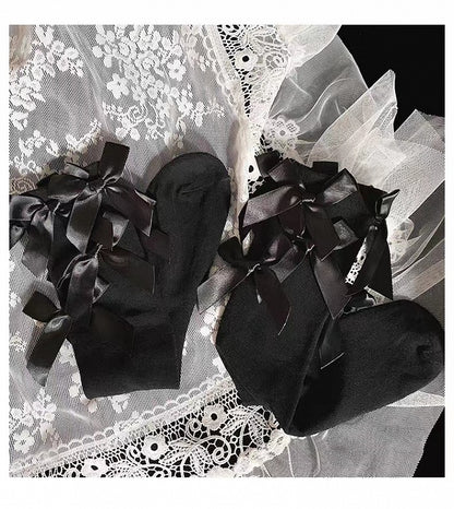 ホワイト/ブラックのリボン、リブトリムのロリータ アンダーニーストッキング