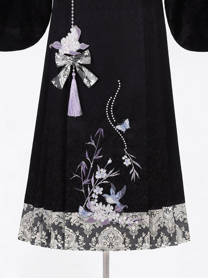 Black and Purple Chinese-Style Skirt with Floral Embroidery and Beaded Pendant - Han Ru Chu Hanfu &amp; Han-Element Studi