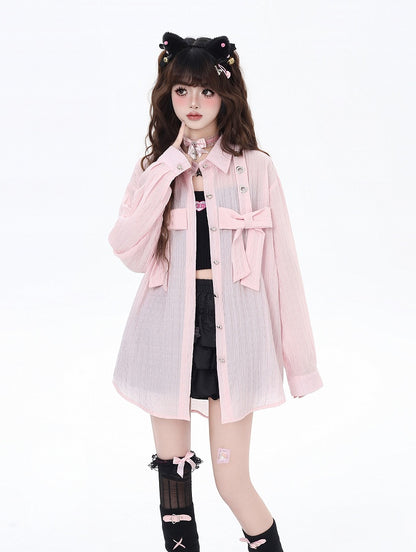 ライトブルー/ライトピンクのビッグリボンセミシアーシャツ