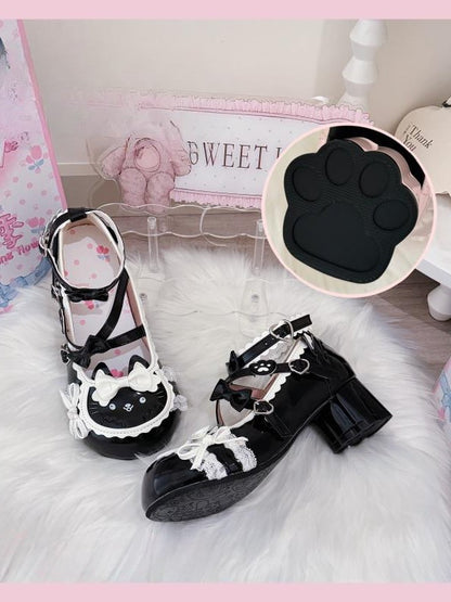 Mid-heel in Janes Leather Black Mary with PU Cat Details