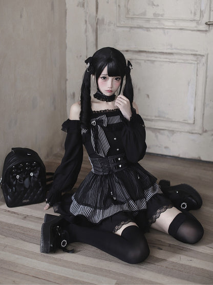 High-Waist / Kei Black Skirt Sweet Jirai Dark Striped Tiered Top Off-Shoulder